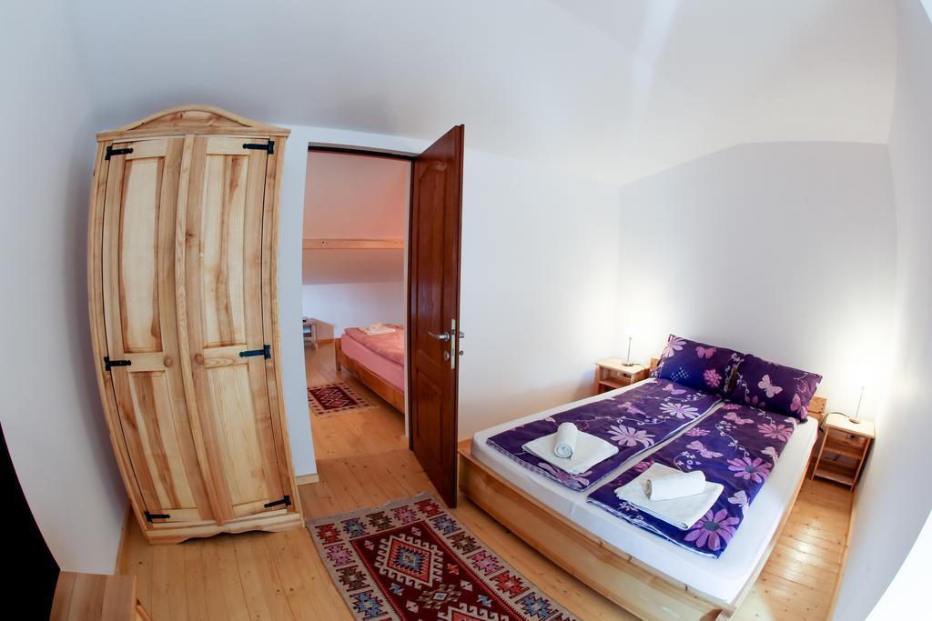 Landhaus Bed&Breakfast Vişeu de Sus 客房 照片