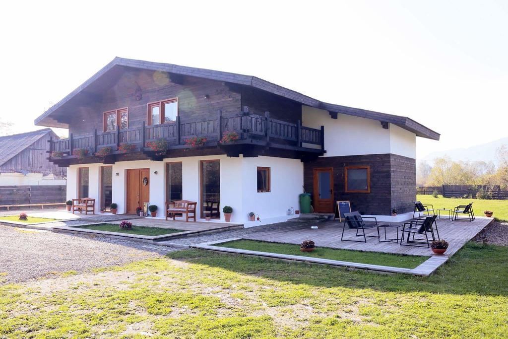 Landhaus Bed&Breakfast Vişeu de Sus 外观 照片