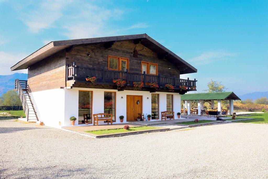 Landhaus Bed&Breakfast Vişeu de Sus 外观 照片